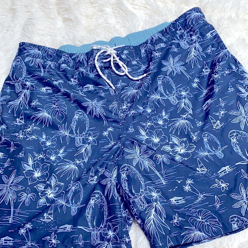 GoodFellow Blue & White Tropical Print Swim Trunks Size XXL